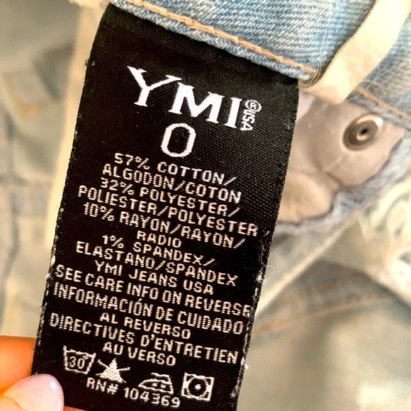 Light-Wash High Waisted Jean shorts (size 0/24, distressed style) - Picture 4 of 4